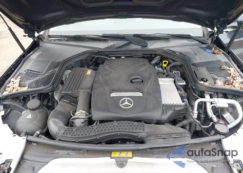 2018 Mercedes-Benz C 300 4Matic из США, поврежденный, VIN WDDWF4KB1JR318890